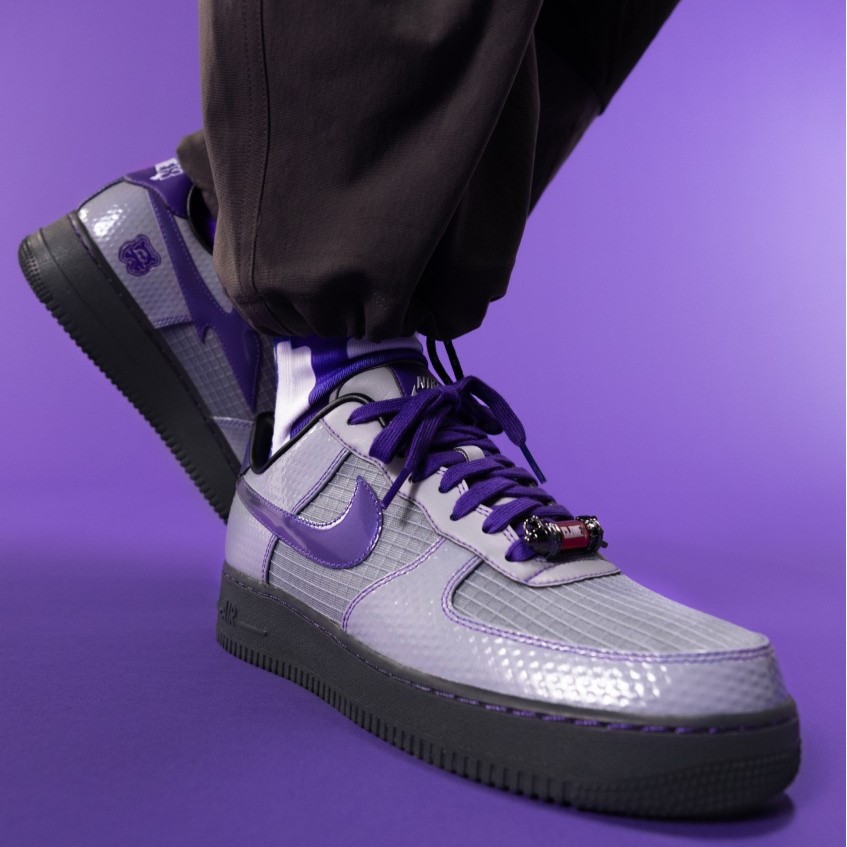 靴 RTFKT Nike Air Force 1 Robot RTFKT x Nike Air Force 1 - Robot Size 10 CloneX AF1 Clone X